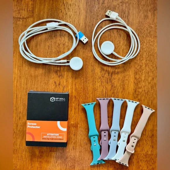 Gold Apple Watch Series 4, 40mm